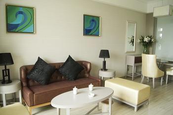 Century Sailboat Apartment Hotel รื่อเจ้า ภายนอก รูปภาพ